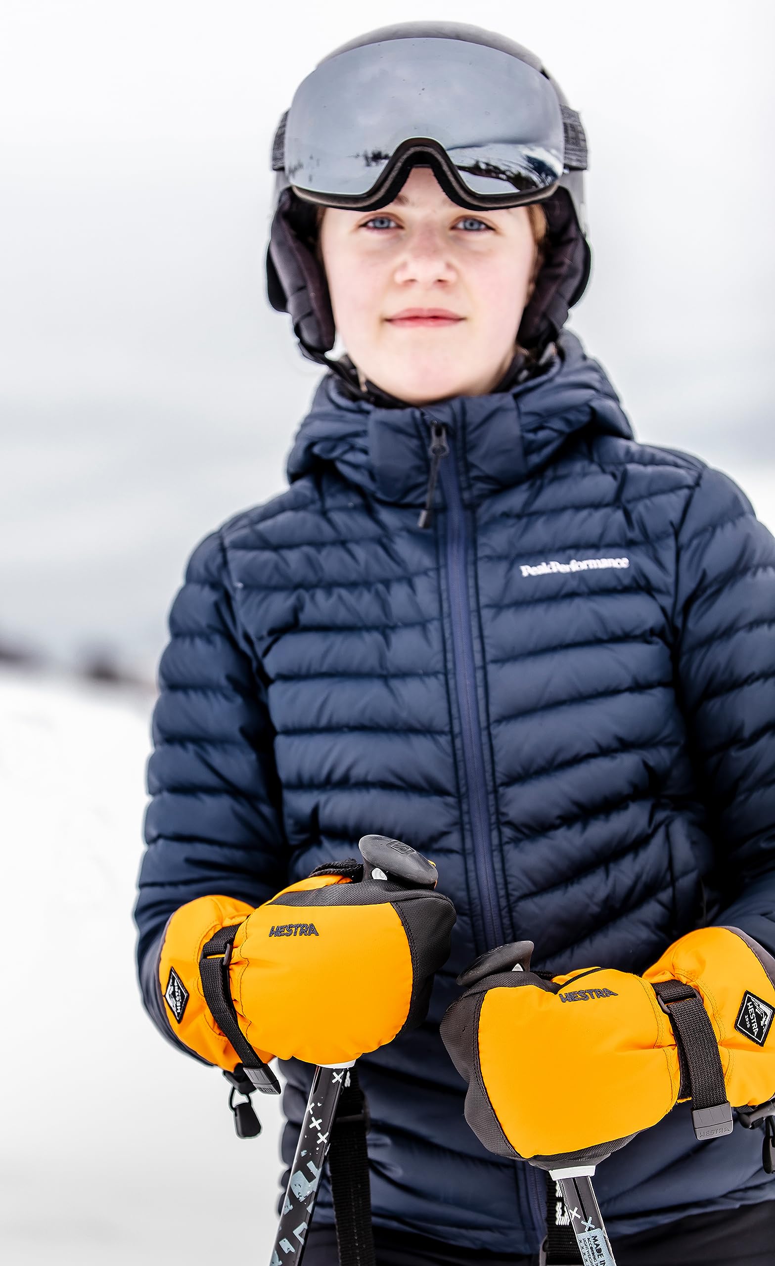 Hestra Gauntlet CZone Junior Mitt (Youth 4-13yrs) | Waterproof, Insulated Kids Snow Mittens for Winter, Skiing & Playing in The Snow - Image 6