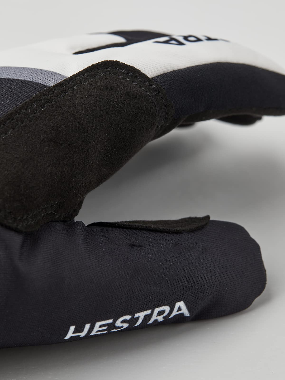 Hestra Tracker Junior Glove (Youth 4-13yrs) I Waterproof, Insulated, 5-Finger Kids Glove for Cross Country Ski - Image 6